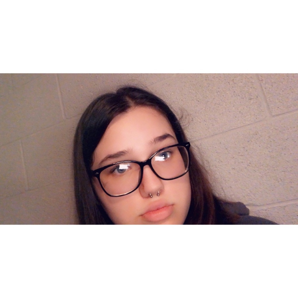 Meet your Posher, Haley